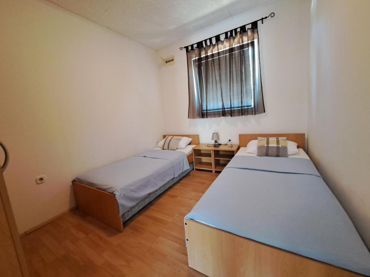 Apartmani Postonjski Privlaka  Extérieur photo